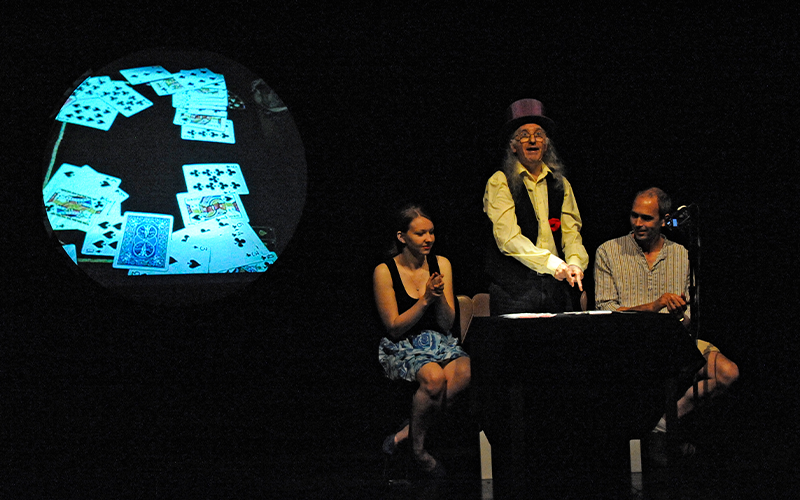 Juan Tamariz performing in Toronto (2010). Photo by David Linsell, via Magicana